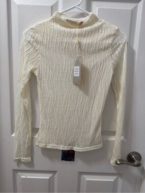 Lizette Collection top M